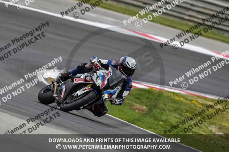 cadwell no limits trackday;cadwell park;cadwell park photographs;cadwell trackday photographs;enduro digital images;event digital images;eventdigitalimages;navarra;no limits trackdays;peter wileman photography;racing digital images;trackday digital images;trackday photos